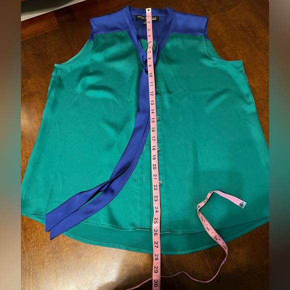 Nipon Boutique Separates Colourblock Sleeveless Faux Satin Button down Shirt - Picture 4 of 13